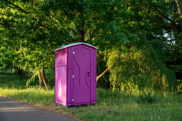 Best Portable restroom trailer rental  in Country Walk, FL